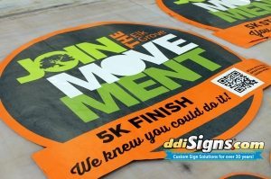 DDI Signs Eco Friendly Floor Decal Contour Cut Floor Graphic. Aluminum Foild Based Concrete Decal. Pavement Decals. Sidwalk Decals. Wayfinding Sidewalk Decals. Asphalt Decals. #floorgraphics #floordecals #pavementdecals #asphaltdecals